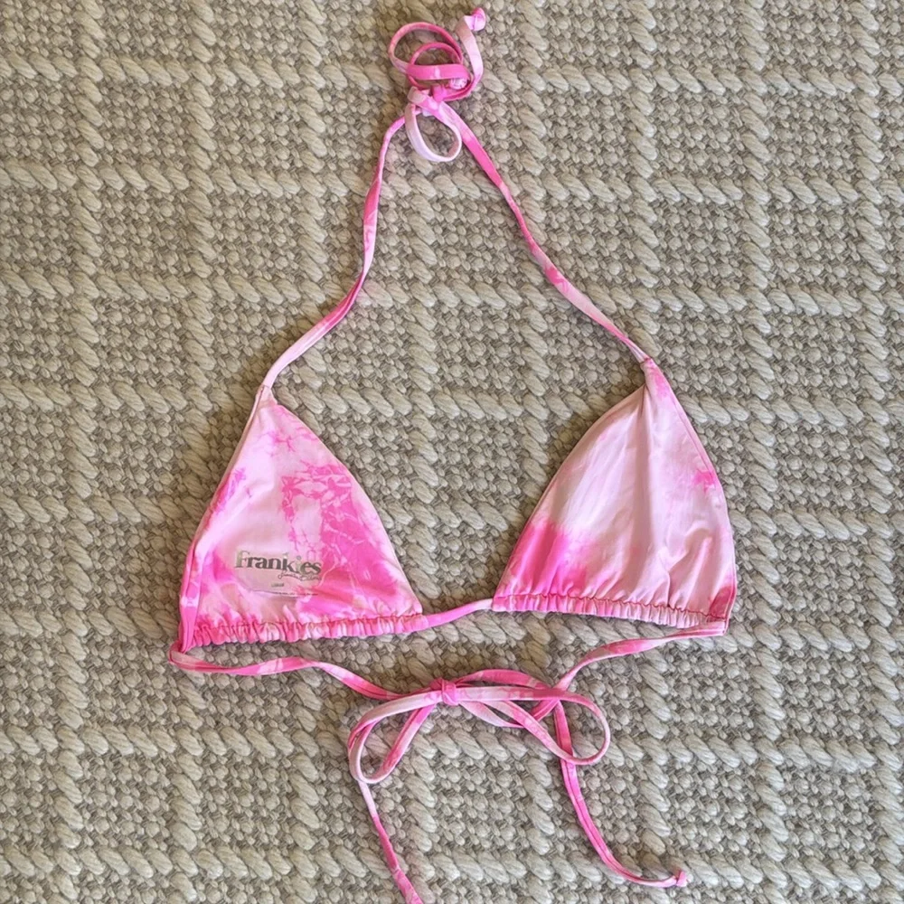 Frankie’s Bikini’s - Triangle Bikini Top Pink Tie-Dye - Size: Large
